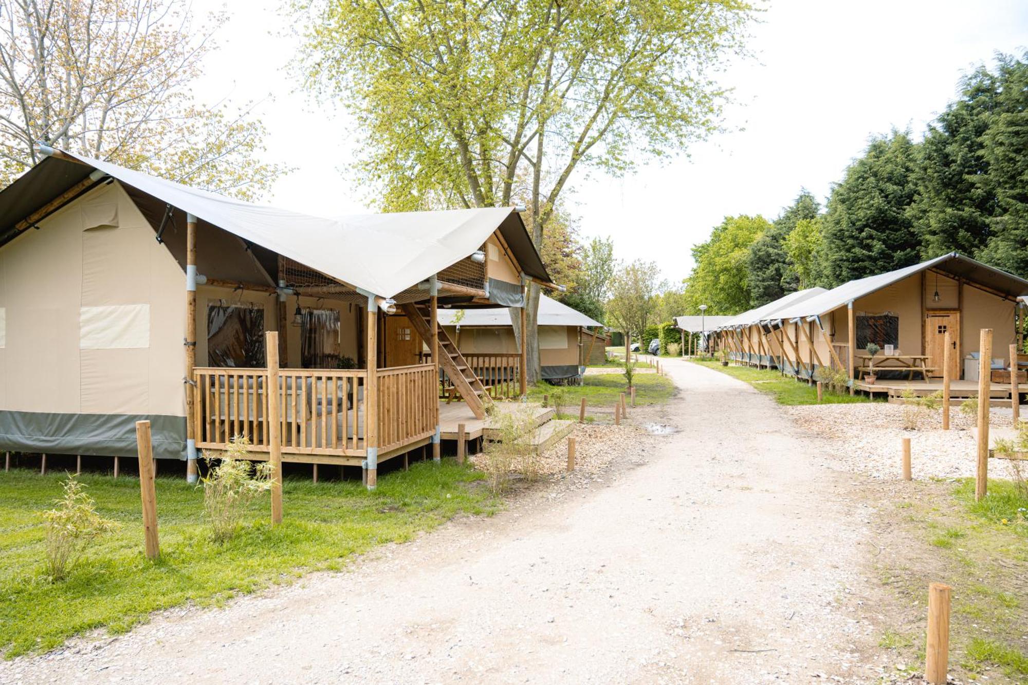 Opheusden Recreatiepark De Markplas מראה חיצוני תמונה