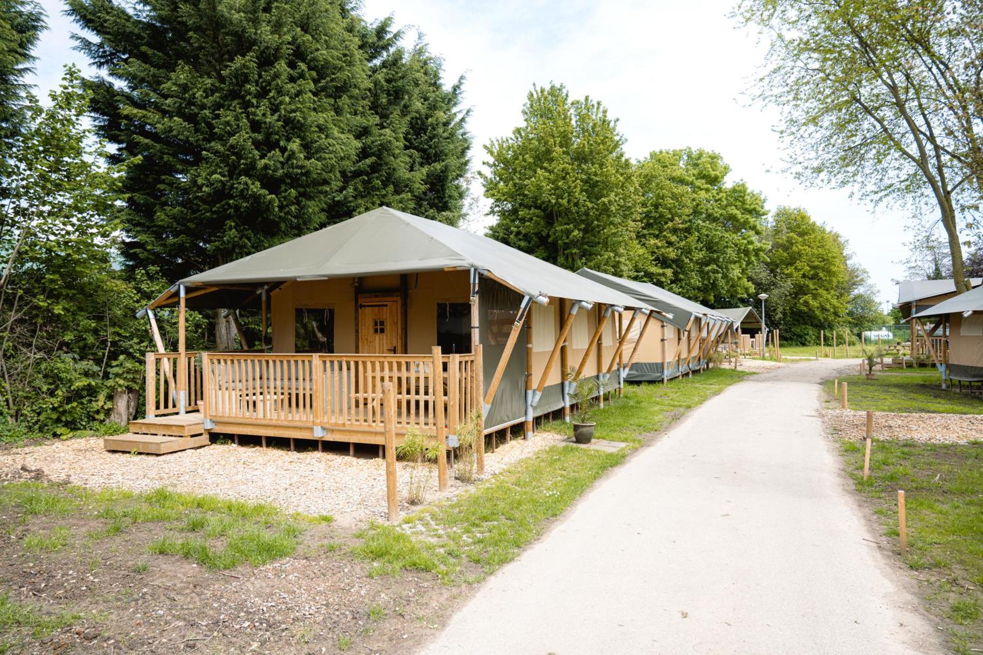 Opheusden Recreatiepark De Markplas מראה חיצוני תמונה